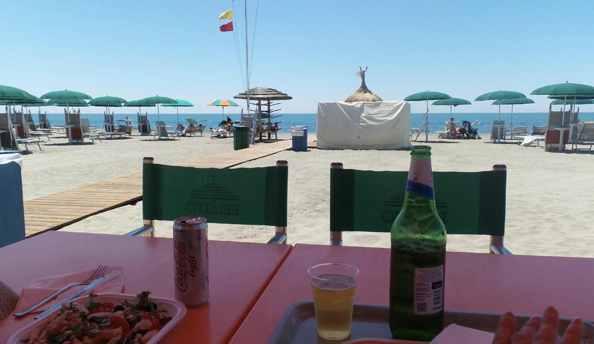 Piuma Celeste A Due Passi Dal Mare E Dal Centro Storico Lido di Ostia Bagian luar foto